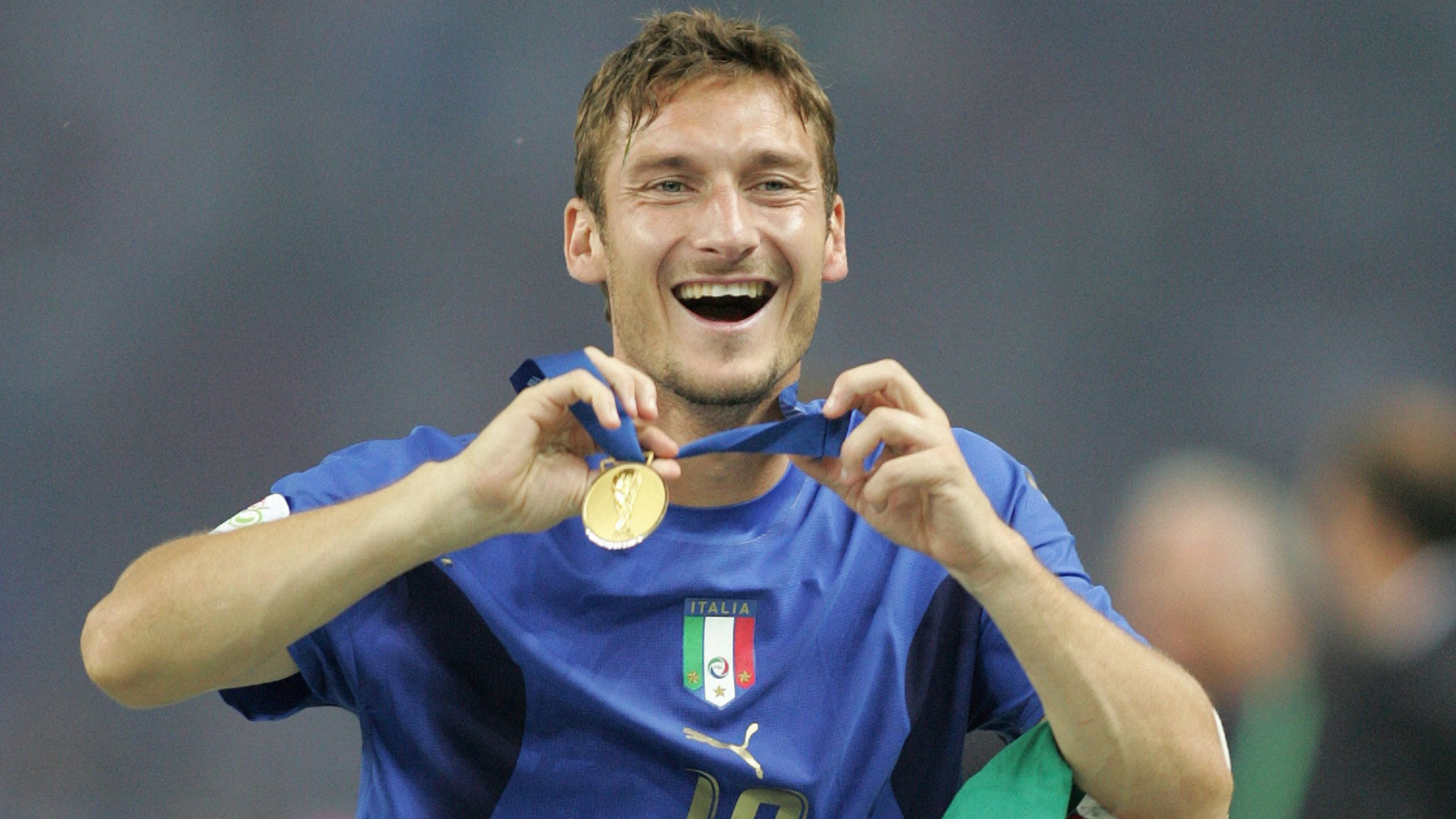 Cầu thủ kiến tạo nhiều nhất World Cup - Francesco Totti – 6 kiến tạo