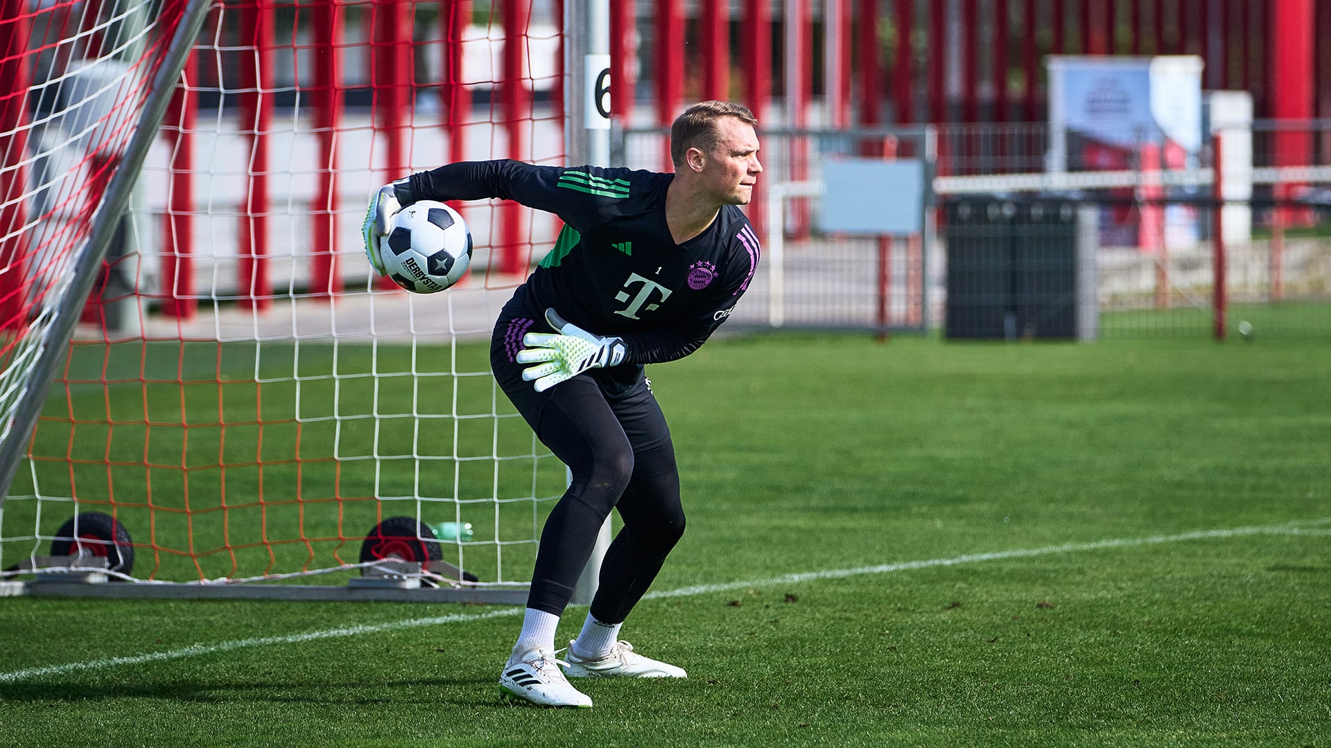 Thủ môn đội hình kiến tạo nhiều nhất C1 - Manuel Neuer